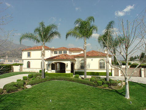 Front exterior of Snoop Dogg's former house in Claremont, California.