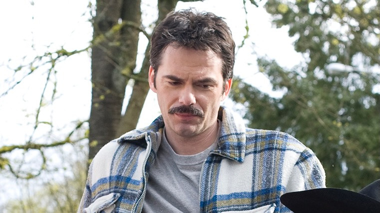 Image of Billy Burke as Charlie Swan from Twilight, portraying him as a concerned but supportive father figure.