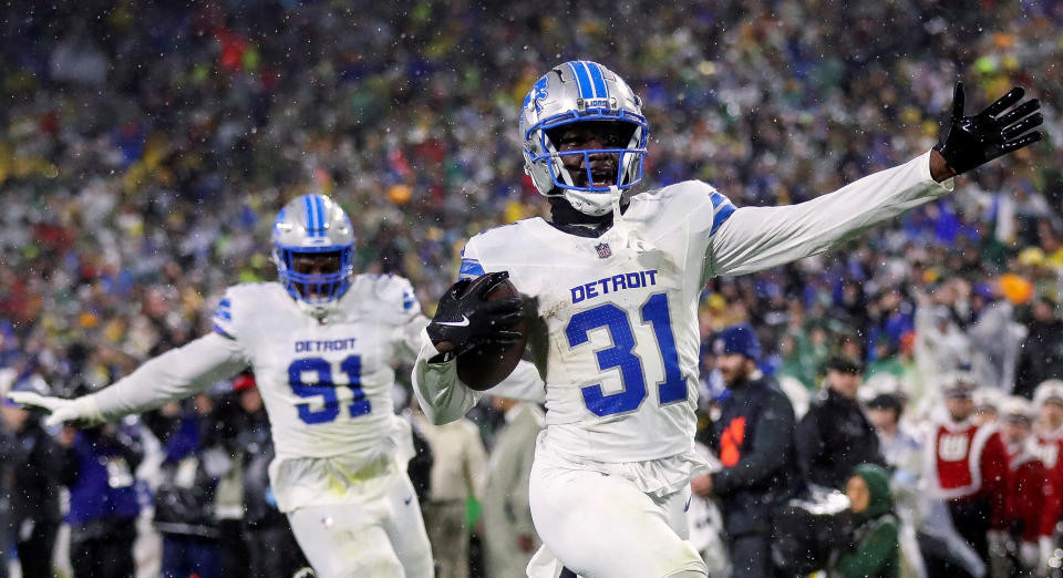 Detroit Lions safety Kerby Joseph interception return against Green Bay Packers