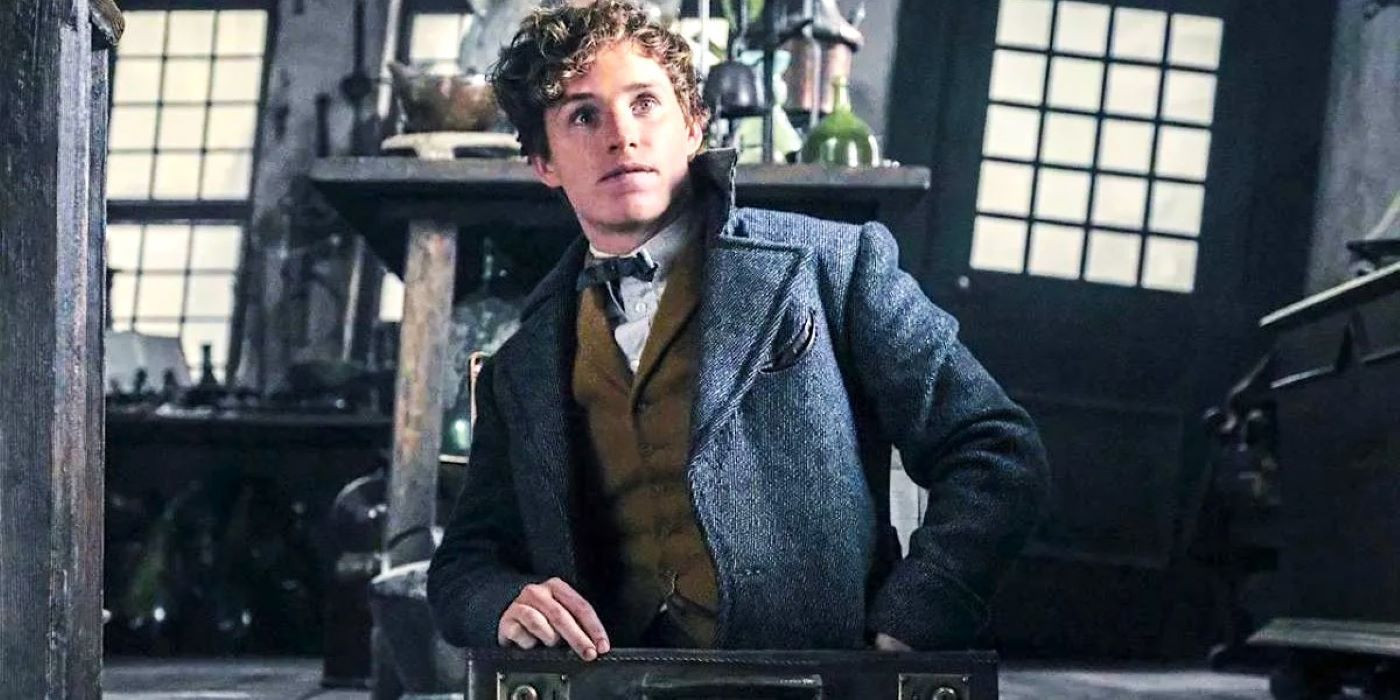 Eddie Redmayne looking surprised as Newt Scamander in Fantastic Beasts