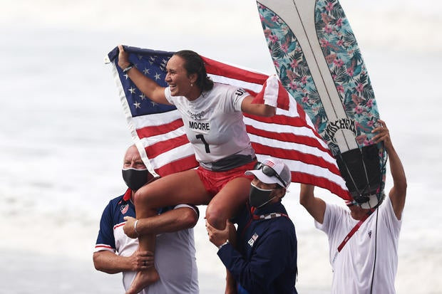 Carissa Moore celebrates gold medal at Tokyo 2020 Olympics