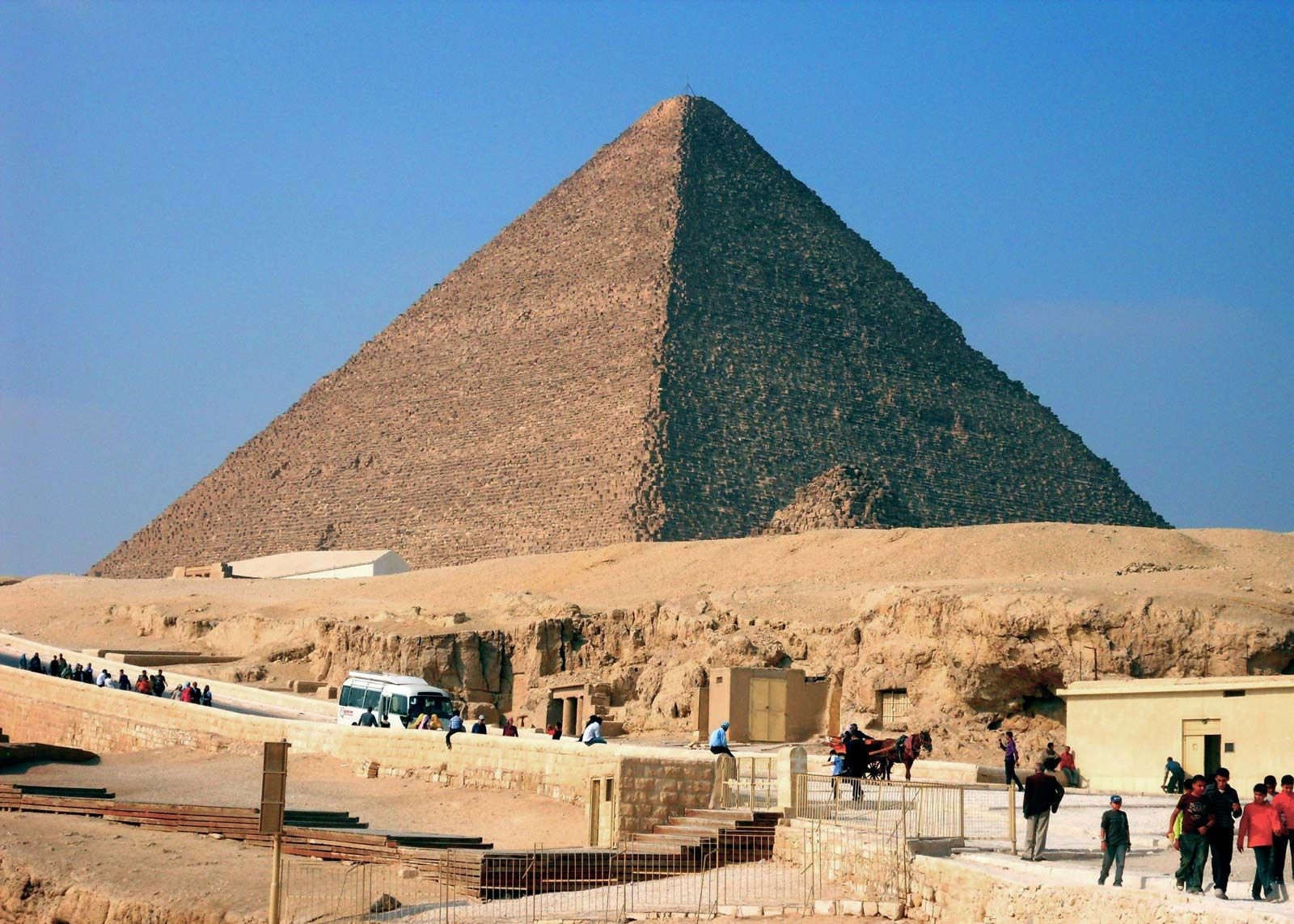 Pyramid of Khufu, the largest pyramid at Giza, Egypt