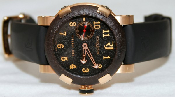 Close-up of the Romain Jerome Titanic DNA watch dial texture and anchor-shaped hands in detail