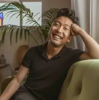 Scott Shigeoka Headshot
